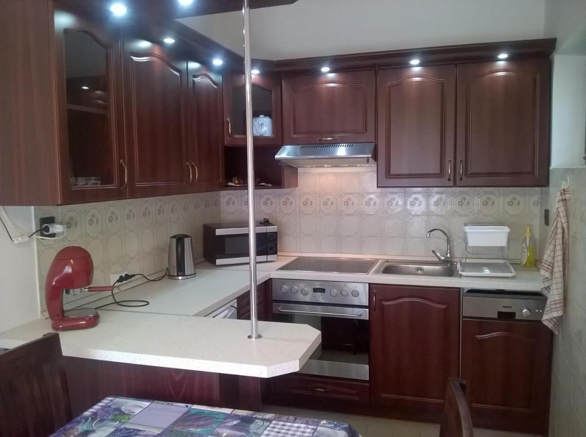 Zenith Apartman Gardony Exterior photo